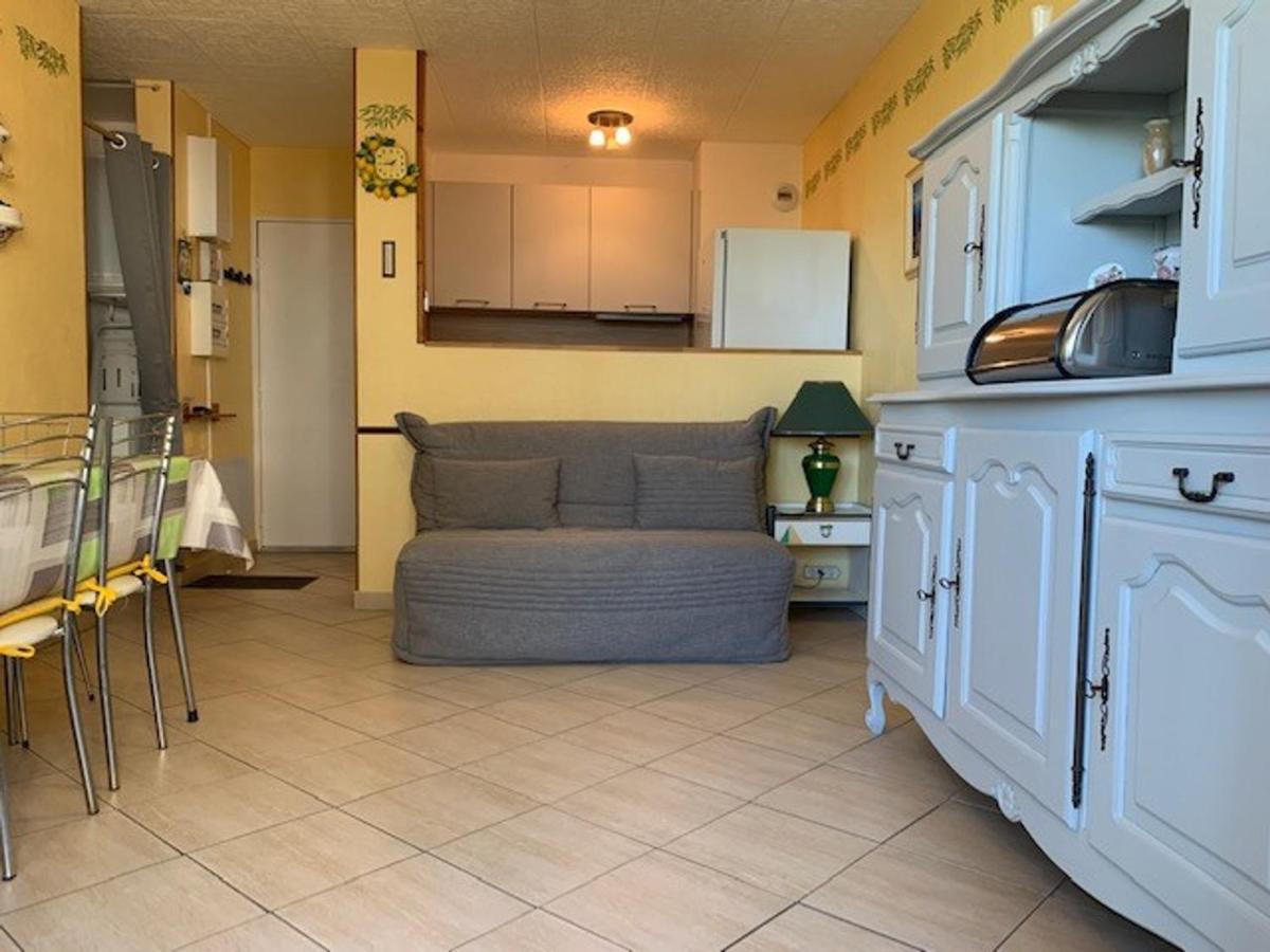 Appartement 2 Etoiles Proche Du Stade Et Des Thermes A Balaruc-Les-Bains, Avec Parking Et Balcon Ferme - Fr-1-503-84 Buitenkant foto